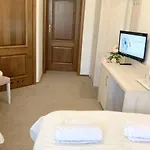Antica 3*