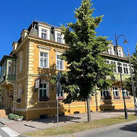 Nocleg ze śniadaniem Antica 3*