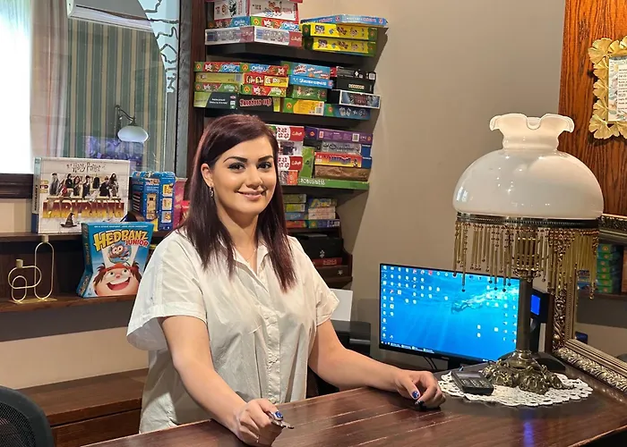 Alojamento de Acomodação e Pequeno-almoço Antica 3*